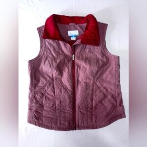 Columbia Sportswear Burgundy Stitched Quilted Outer Nylon Lining Full Zip Vest